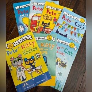 Set of I can Read Books. Pete the Cat